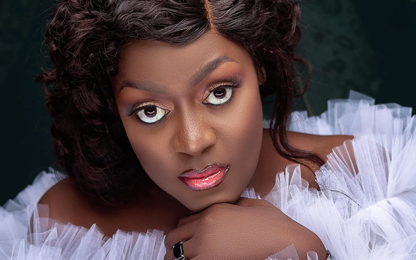 Singer Evelyn Lagu is dead